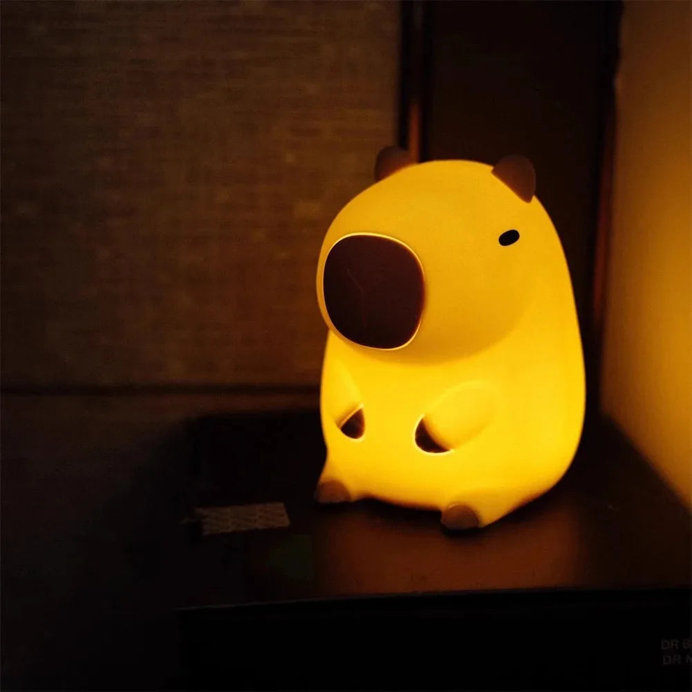 DreamVia™ Cozy Capybara Night Lamp